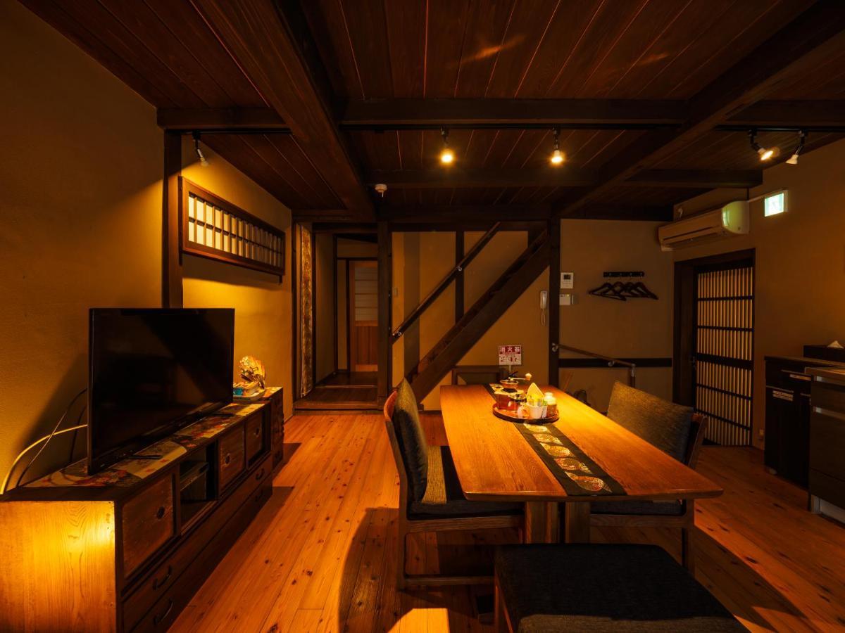 100 Years Old Traditional Kyoto Machiya Townhouse - K'S Villa Buitenkant foto